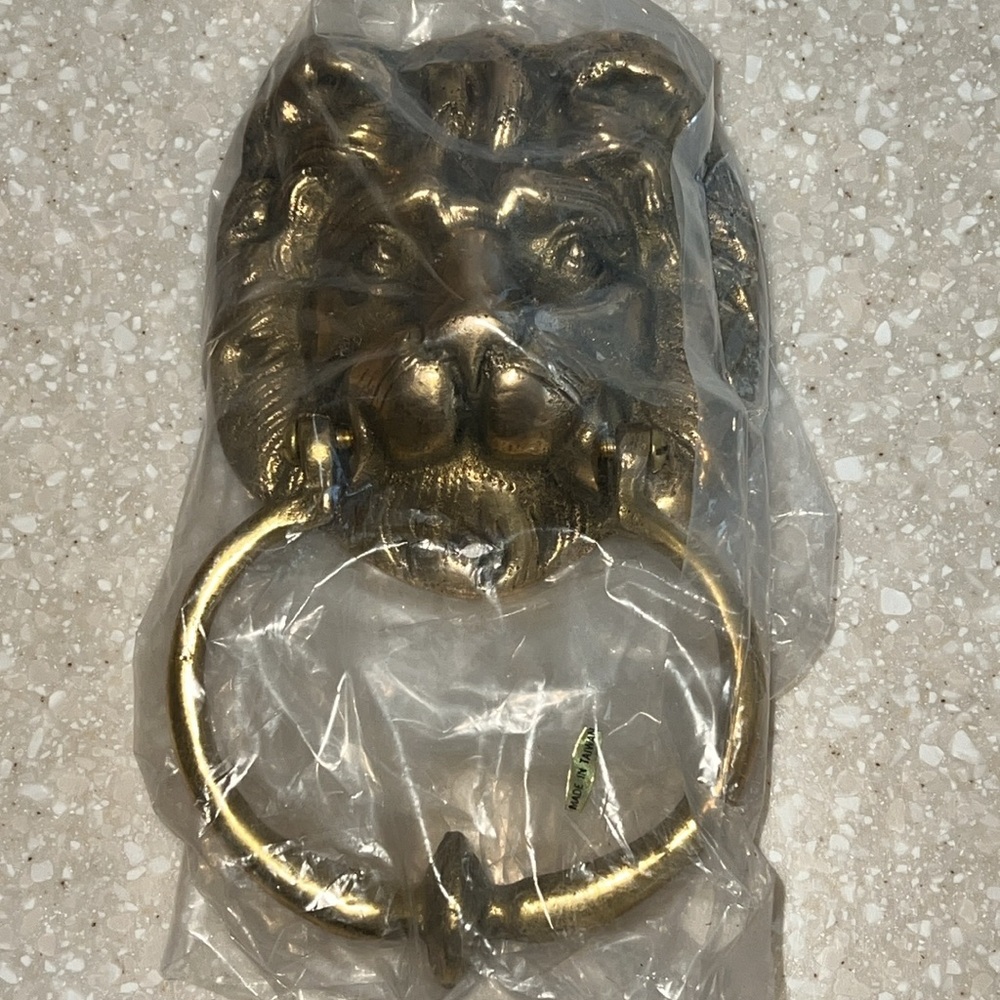 New Vintage antique brass Lion head door knocker